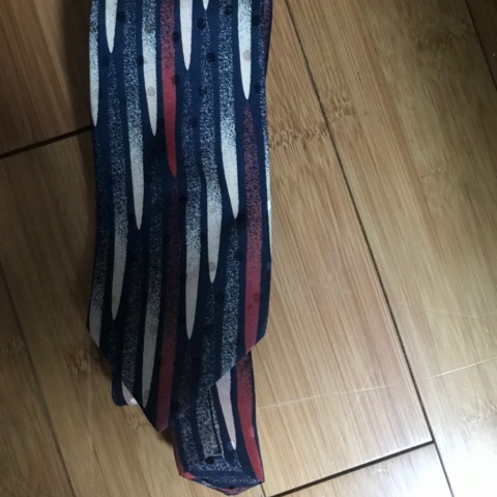 Brioni  men tie